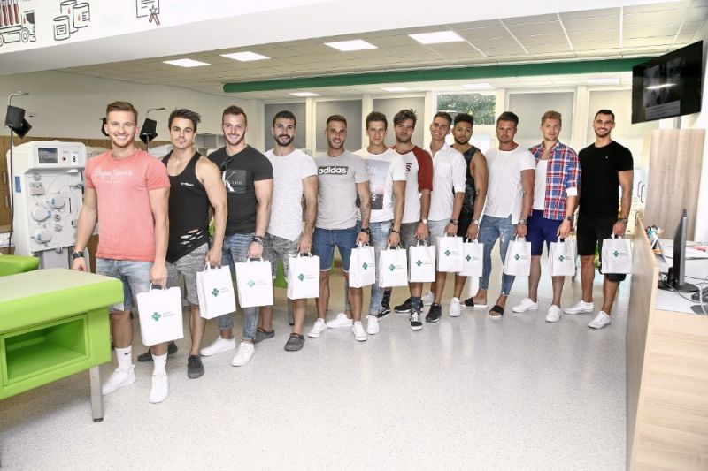 Finalisté soutěže Muž roku darovali krevní plasmu, které není nikdy dost!