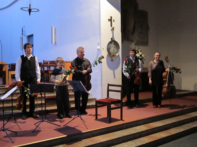 BENEFIČNÍ KONCERT RODINY PĚRUŠKOVY