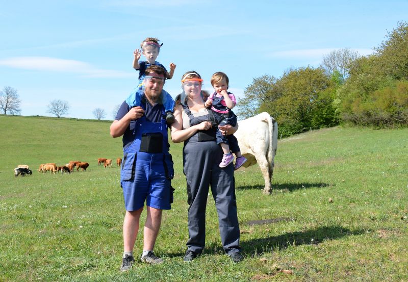 Piloti tiskli ochranné štíty, testovala je i mladá rodina na své farmě