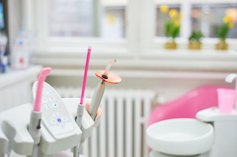 Svěřte svůj úsměv do rukou profesionálů na klinice FLORADENT