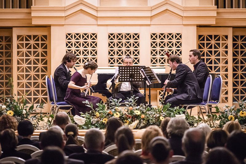 NA HAMU CHYSTAJÍ 17. LISTOPADU KONCERT PROTI TOTALITĚ