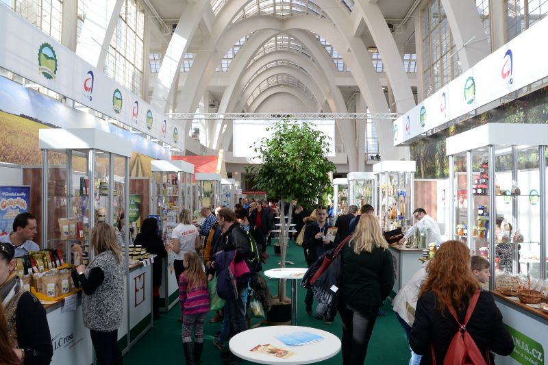 MEZINÁRODNÍ POTRAVINÁŘSKÉ VELETRHY JSOU PŘEHLÍDKOU SKVĚLÝCH POTRAVIN